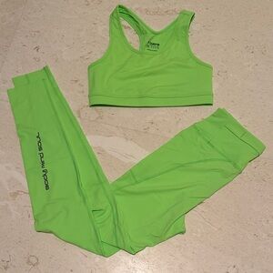 7 Days Active Green sports Bra and tights set